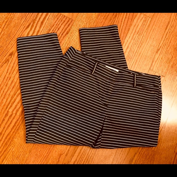 Ann Taylor Marisa Dress Capri Pant - Picture 4 of 6